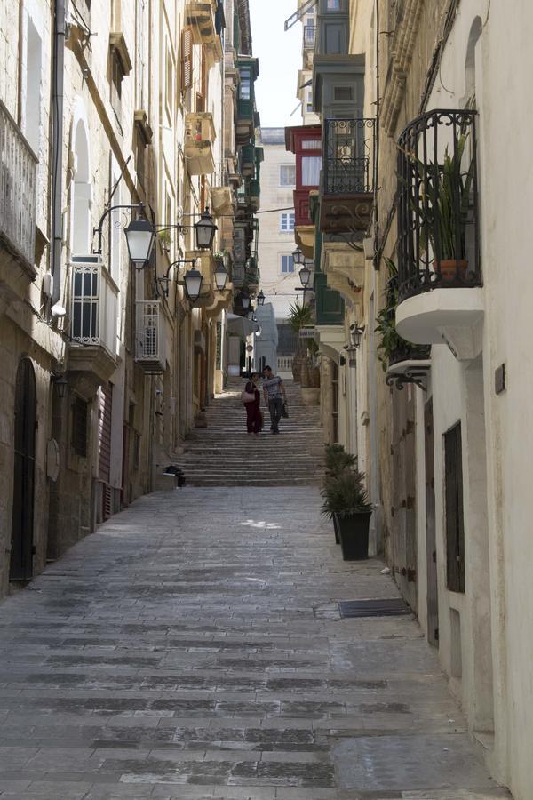 Vincenti Strait Street Suite La Valeta Exterior foto